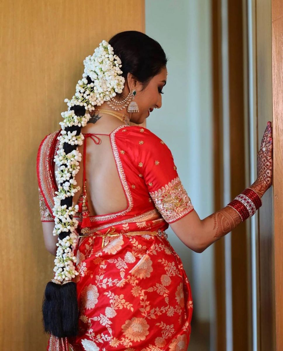 TraditionalSouthIndianbridallook  WedAbout