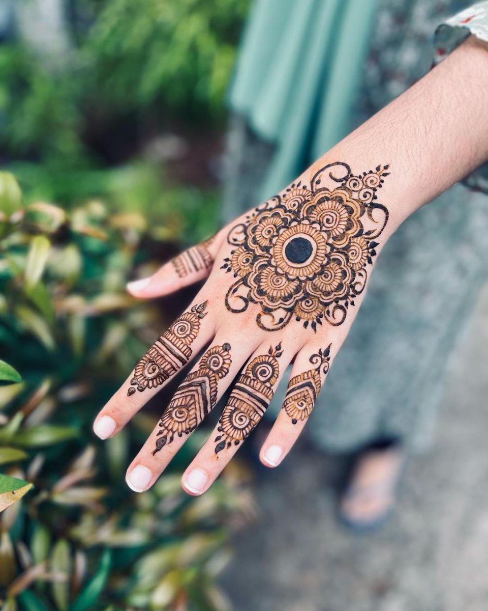 26 Negative space henna ideas | mehndi designs, mehndi designs 2018, modern mehndi  designs