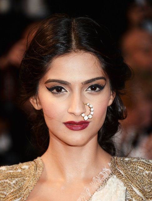 6 Times Celebrities Aced The Nose Ring Look I Zee Zest