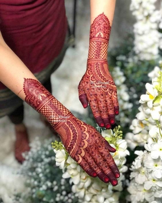 70+ Gorgeous Back Hand Mehndi Designs That Stole Our Hearts - Pyaari ...