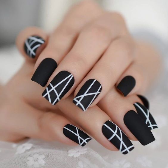 24pcs Decorative Black Nails Set DIY Design Extension Nail Art False Nails  Art for Women and Girls Daily Decoration | Lazada PH