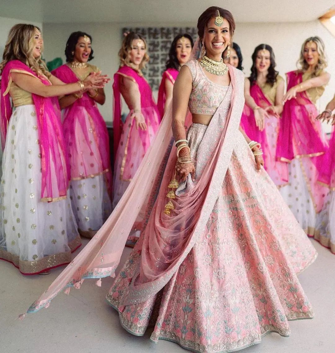 Trendy Dupatta Draping Styles That'll Come Handy For Your Wedding
