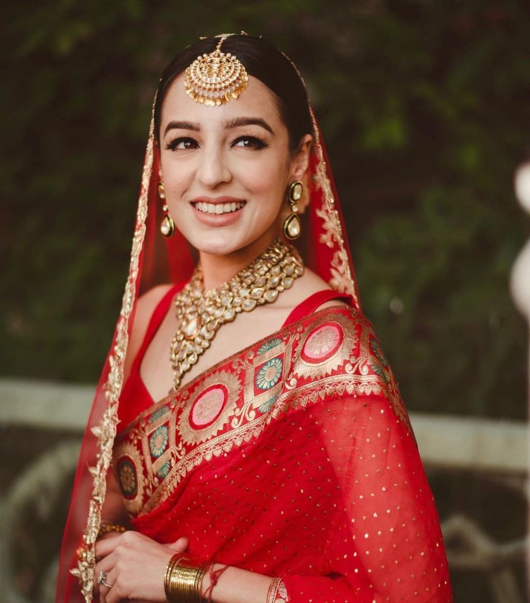 30+ Blouse Sleeves Design To Amp Up Your Wedding Look - Pyaari Weddings