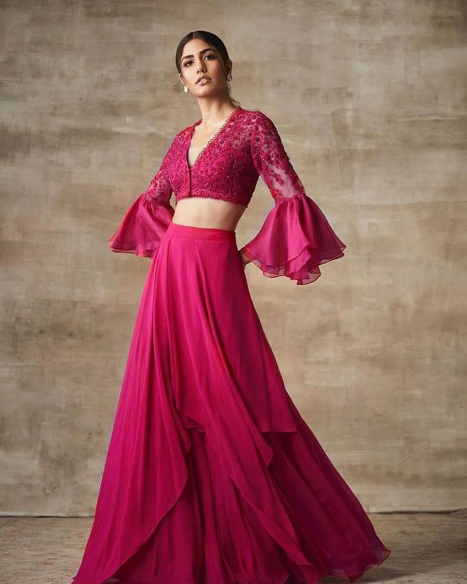 14102 RKT PINK LEHENGA BUY ONLINE NEW BEAUTIFUL FANCY STYLISH LATEST  DESIGNER PARTY WEAR KIDS BABY GIRL NAVRATRI SPECIAL PINK SHADE LEHENGA WITH  RUFFLED SLEEVES BLOUSE BEST DESIGN SUPPLIER IN GUJRAT SINGAPORE -