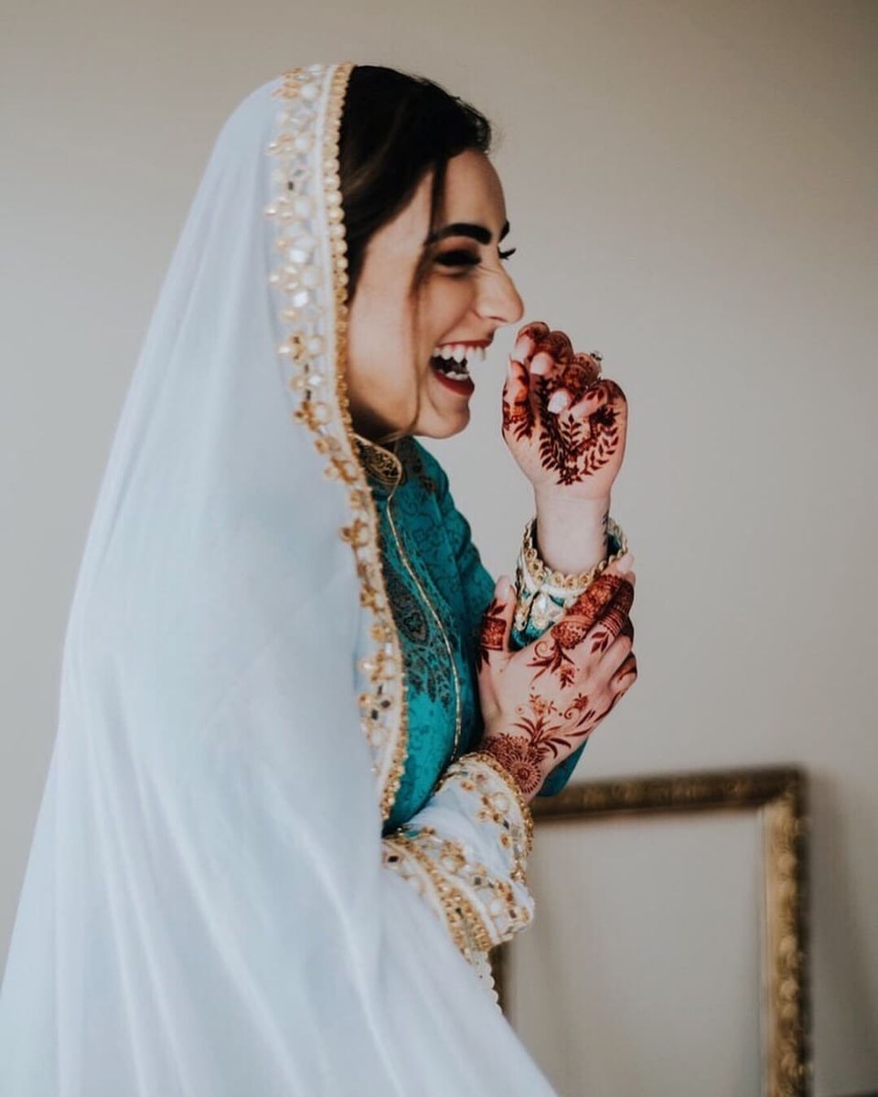 Pakistani Indian Bridal Groom Sweet Hugging Stock Photo 1866387199 |  Shutterstock